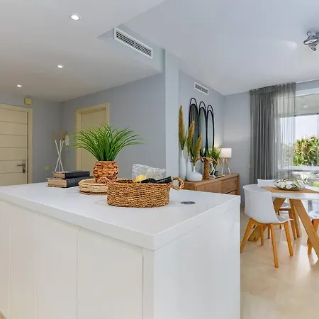 Apartment Modern In Alcazaba Lagoon Estepona