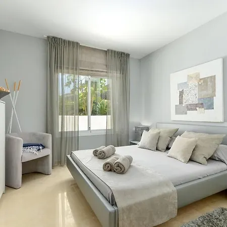 Apartment Modern In Alcazaba Lagoon Estepona